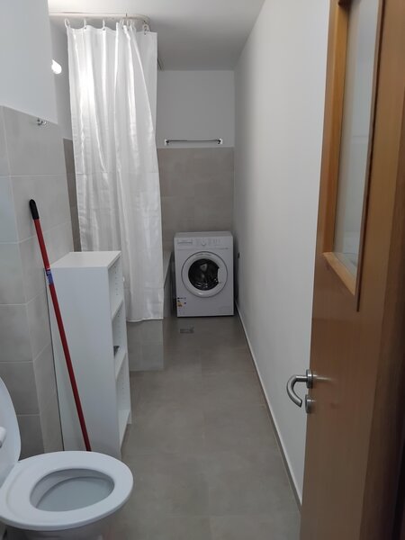 Unirii, Sitraco, Biblioteca Nationala