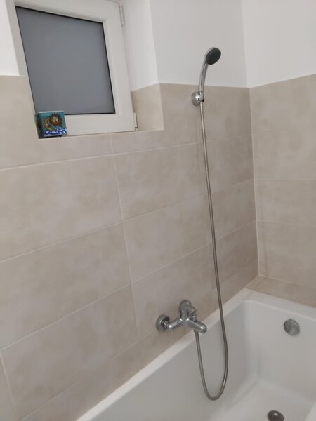 Unirii, Sitraco, Biblioteca Nationala